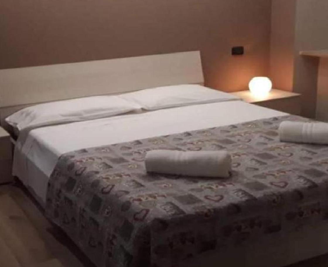 Hotel Fitness Парма Экстерьер фото